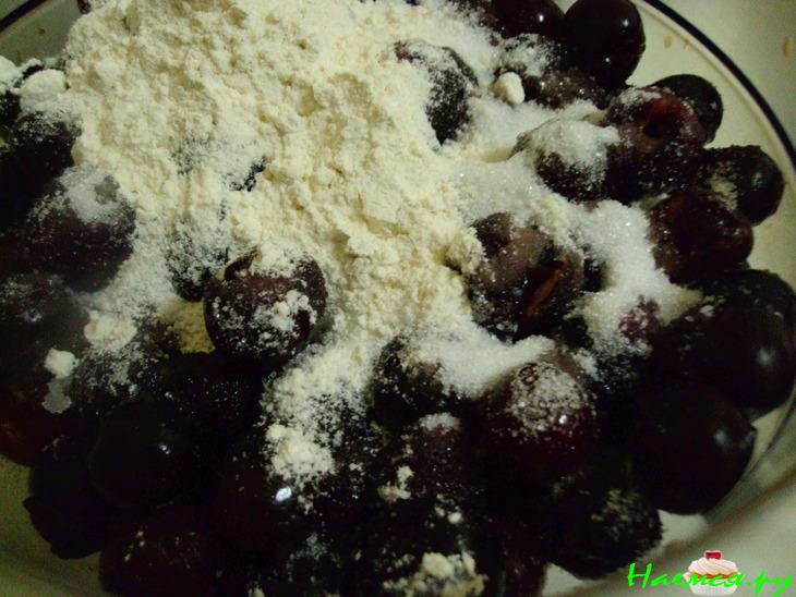 Пирог с черешней "Весенние ароматы"