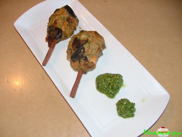 Рыбные кебабы из двух видов рыб Mediterraneo