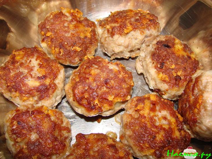 Котлетки с сыром в сливках
