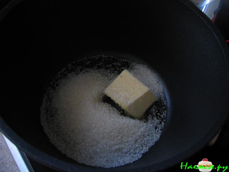 Пирог с инжиром и яблоками