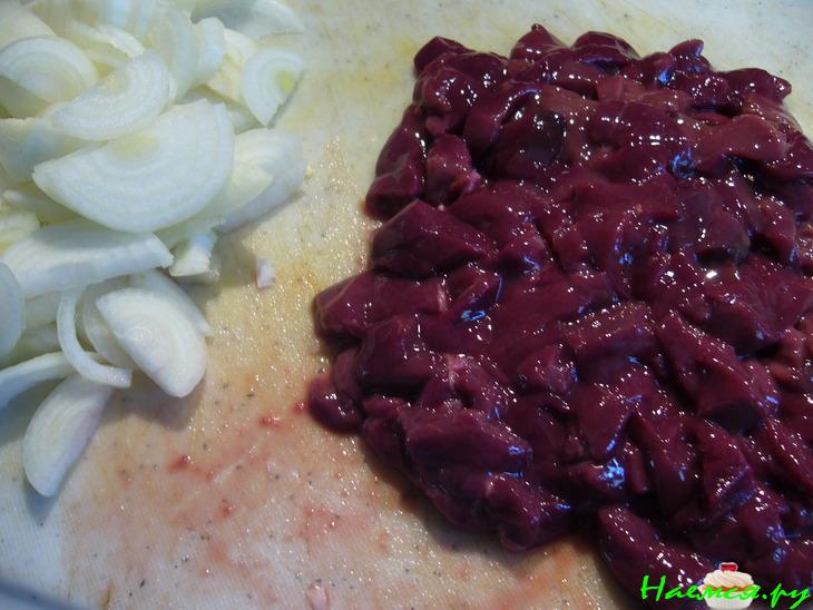 Помидоры, фаршированные пшеном и печенью