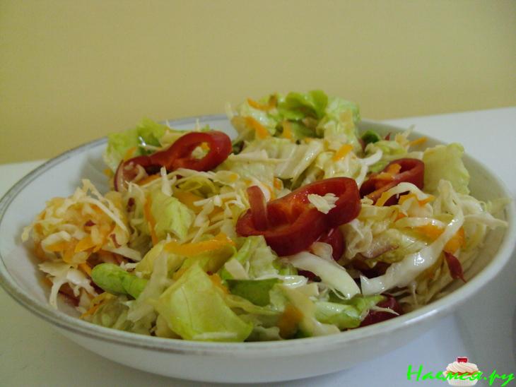 Разноцветный салат