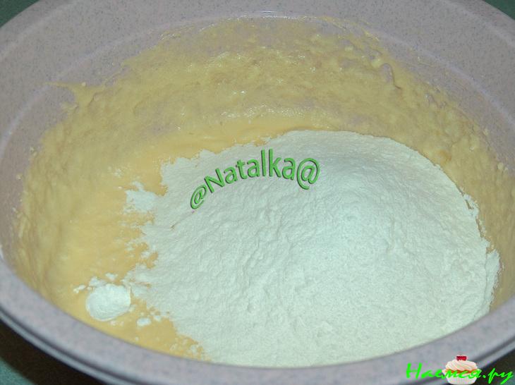 Яблочный пирог с ванилью и корицей