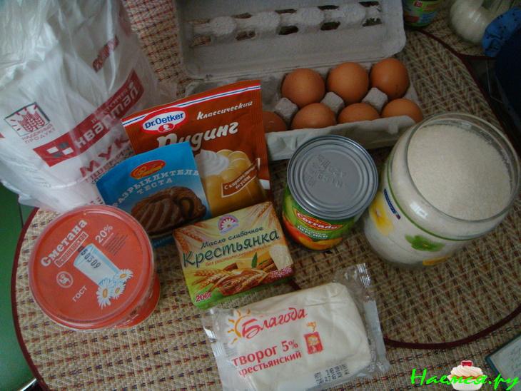 Твороженные пирожные с персиком