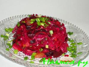Салат из квашеной краснокочанной капусты Салат из квашеной краснокочанной капусты