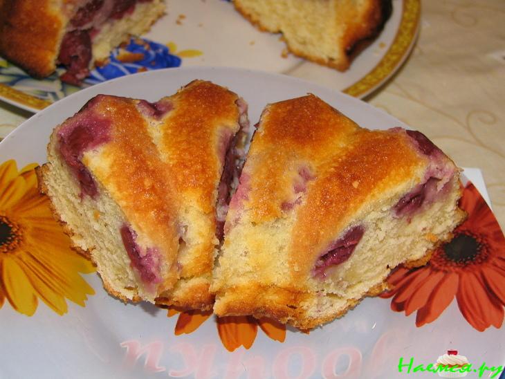 Кекс с вишнями Кекс с вишнями