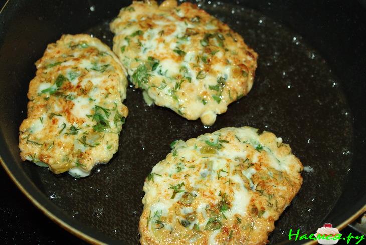 Зеленые куриные котлеты