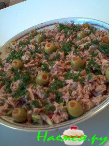 Легкий салатик с тунцом