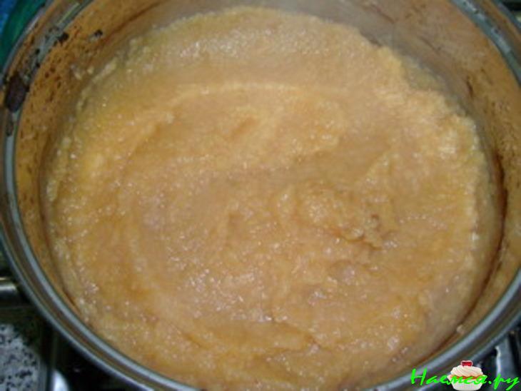 Густой острый айвово-яблочный соус