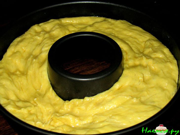 Саварин со свежими ягодами Саварин со свежими ягодами