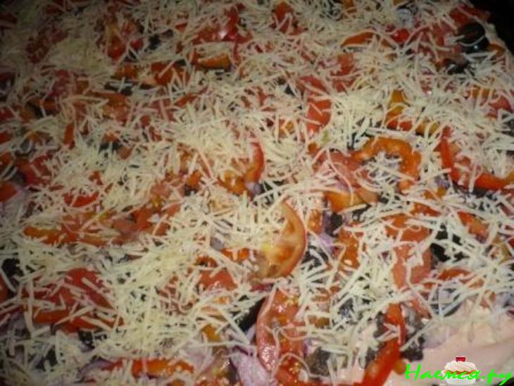 Пицца пикантная с жареными грибами