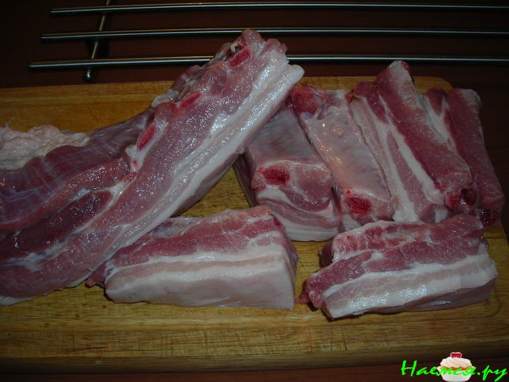 Свиные рёбрышки, приготовленные в "рукаве"