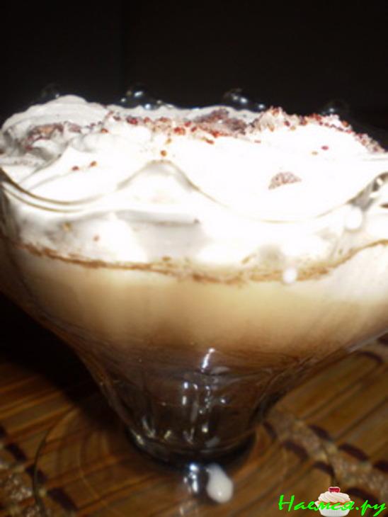 Капучино с земляникой