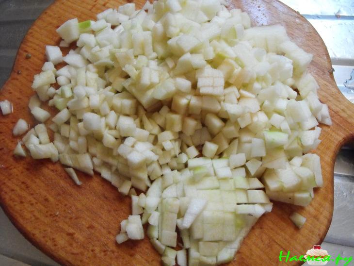 Баклажанная икра с яблоками