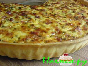 Луковый пирог с окороком