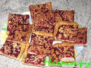 Пирог песочный с ягодами