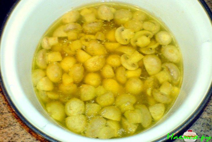 Грибы в маринаде