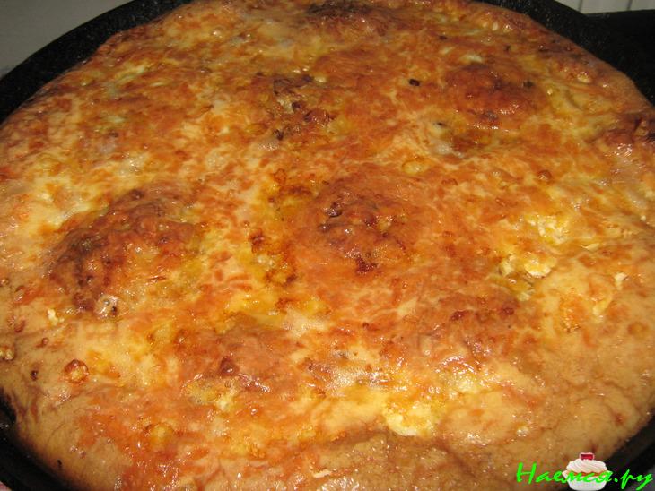 Луковый пирог со сметанно-сырной заливкой Луковый пирог со сметанно-сырной заливкой