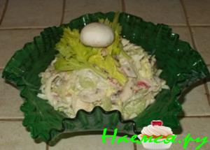 О крабовых палочках и сырых шампиньонах. Салат