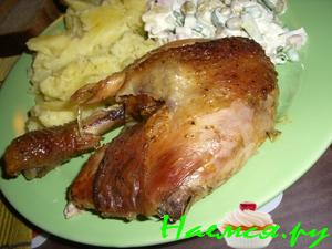 Румяная курочка маринованная в белом вине! (в рукаве) Румяная курочка маринованная в белом вине! (в рукаве)