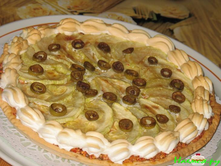 Пирог с крабовым мясом и кабачком