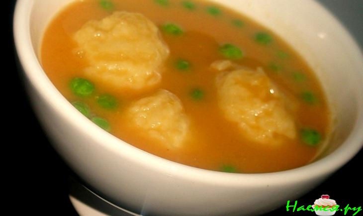 Суп пюре из тыквы и чечевицы с картофельными клёцками