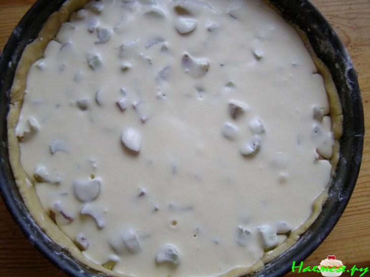 Ревеневый пирог с творогом и безе