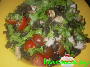 Салат с индейкой и опятами