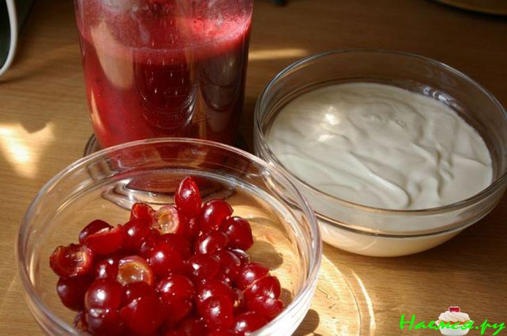 Бланманже "Красное на белом"