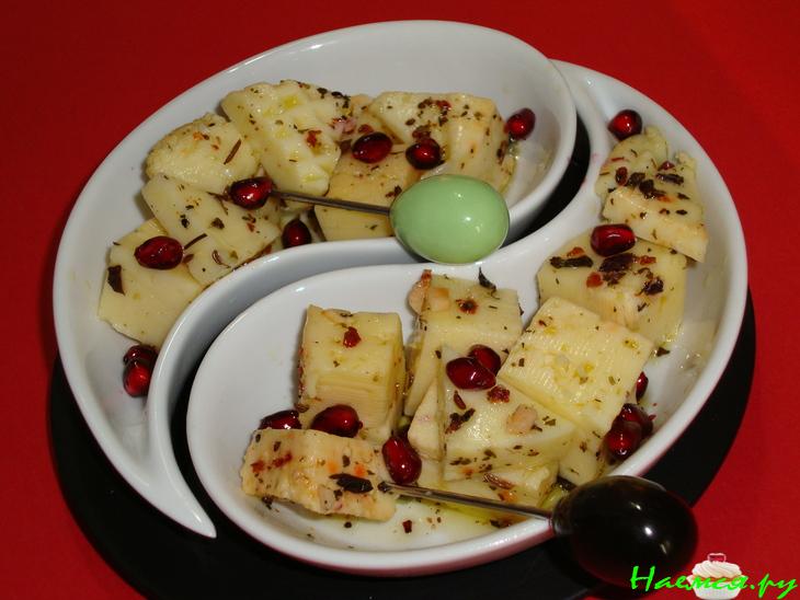 Маринованный сыр