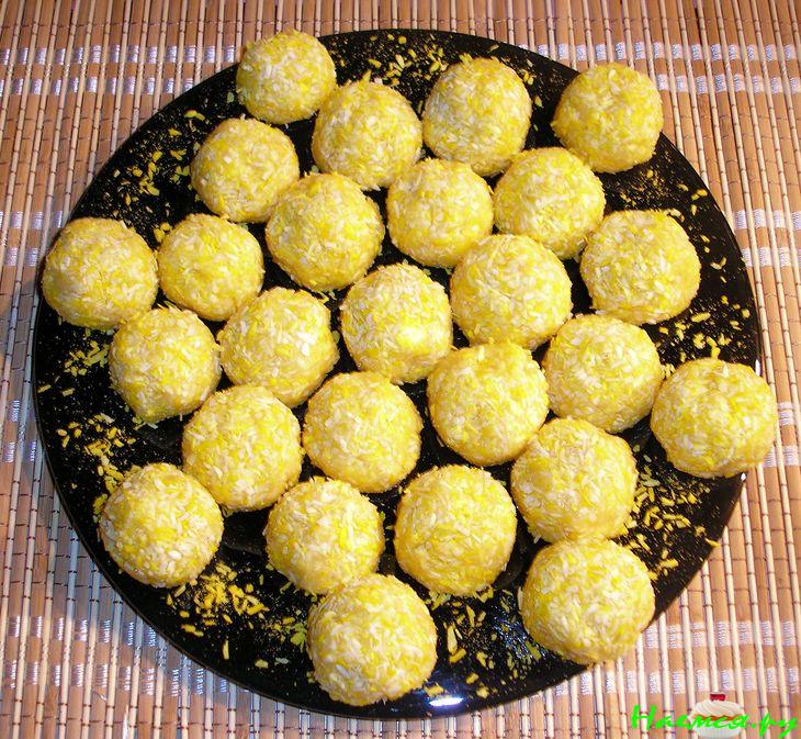 Золотые шарики