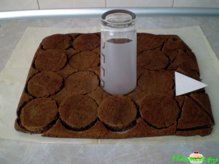 Пирожные с кремом и помадкой