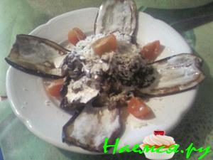 Жареные баклажаны с соусом