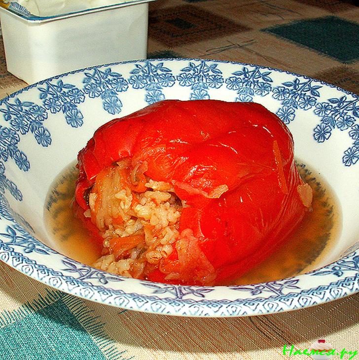 Перцы фаршированные рисом и овощами