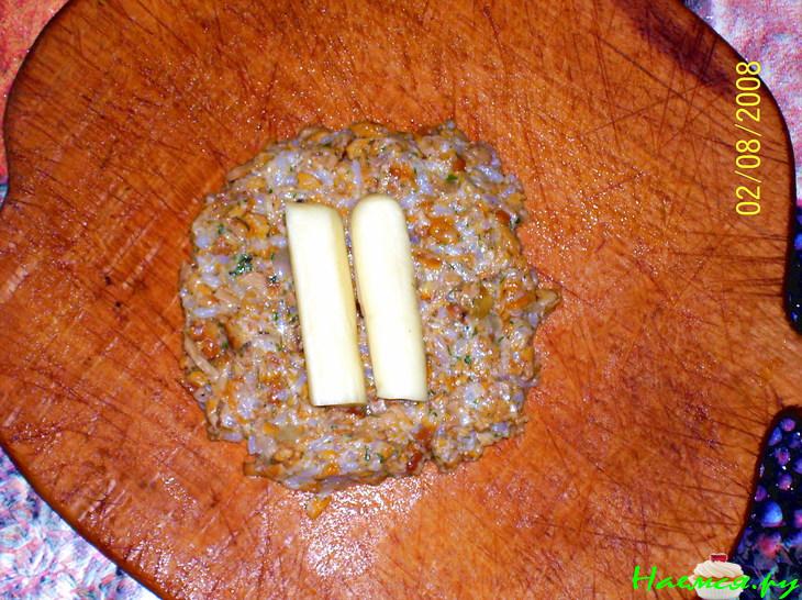 Зразы из лисичек под сметанно-сливочным соусом