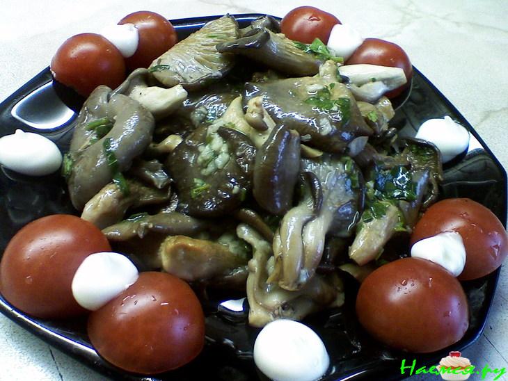 "Вешенки жареные в чесночном маринаде"