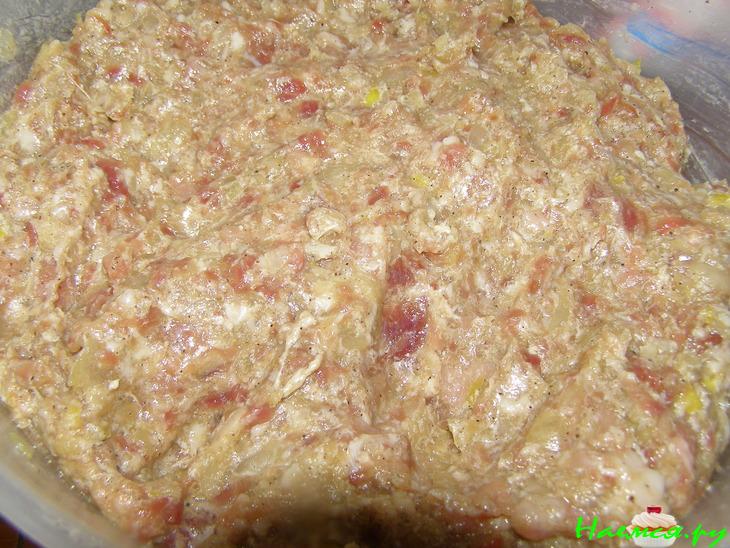 Котлетки с начинкой из сыра