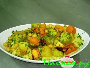 Кус-кус с овощами и мясными шариками