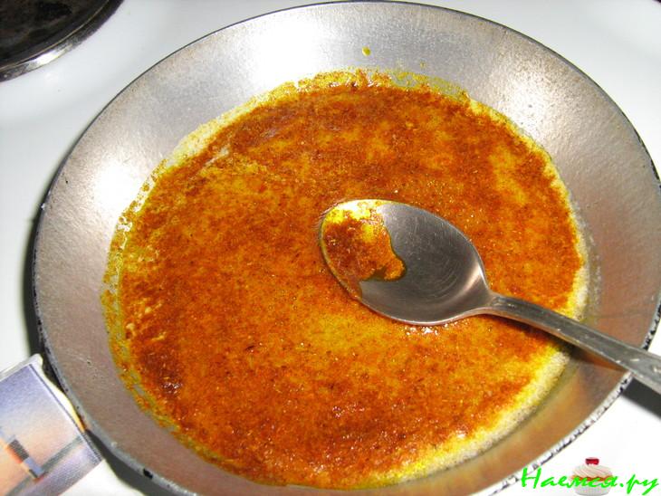 Курица с шафраном