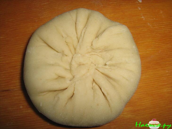 Хинкали с говядиной и бараниной с мятой и кориандром