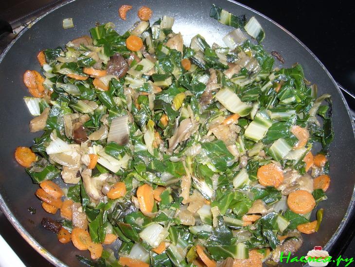 Каннелони с овощами под соусом "Бешамель"