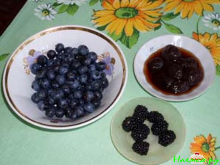 Ягоды с творожным кремом