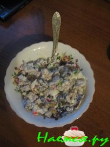 Салат "Три корочки" с рисом