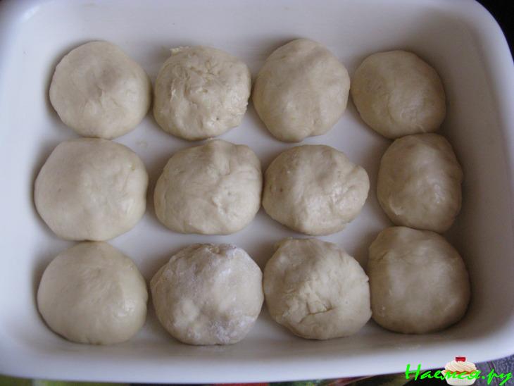 Нежные булочки-пирожки с начинкой (на яблочном соке) Нежные булочки-пирожки с начинкой (на яблочном соке)