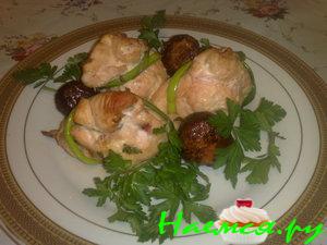Куриные "мешочки" с шампиньонами и сыром