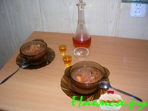 Борщ вегетарианский с приправами