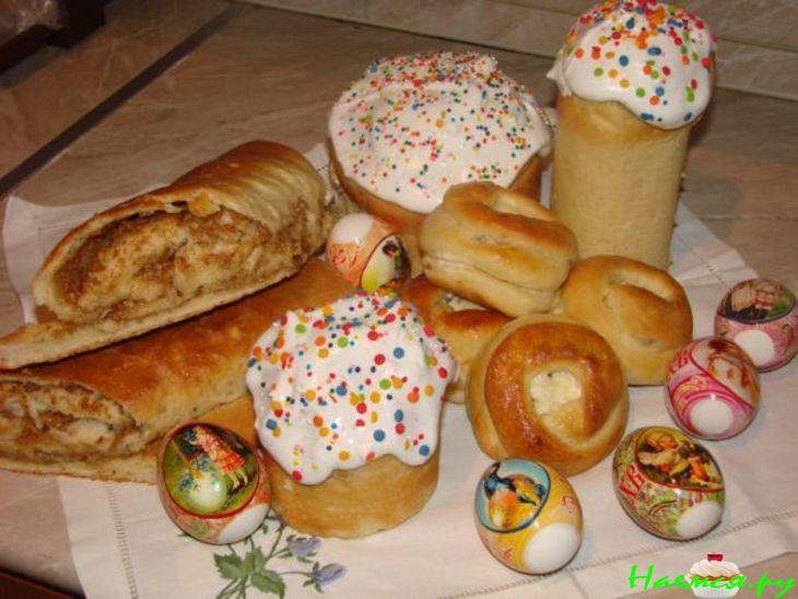 Куличи и выпечка к Пасхе