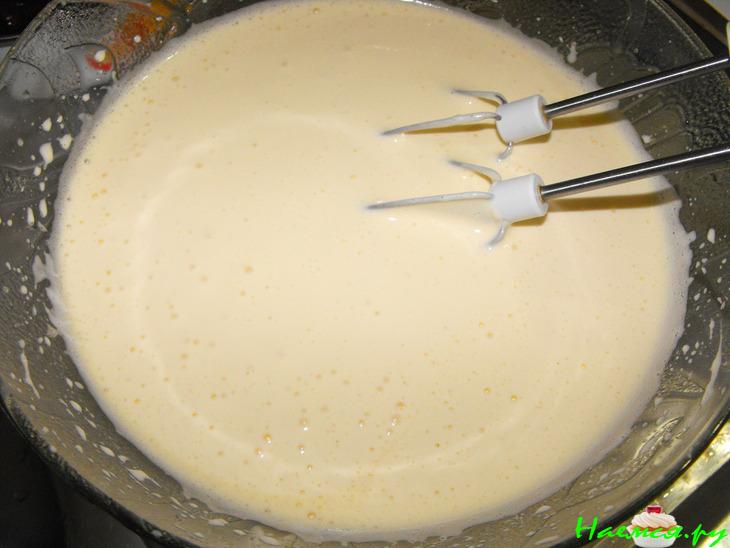 Торт "Юбилейный", украшенный мастикой