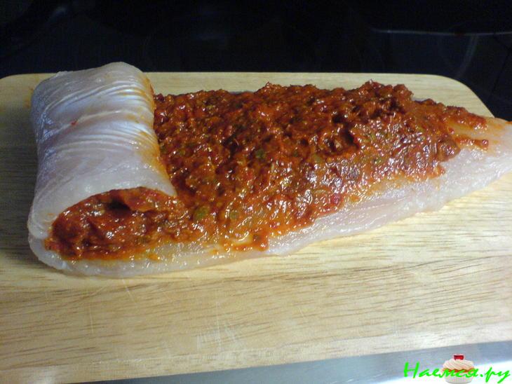 Кому рыба, кому курица