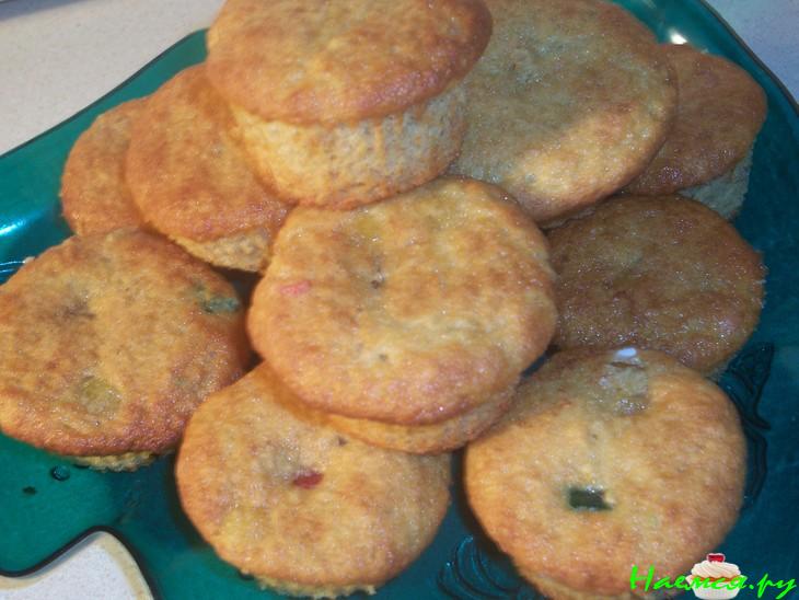 Банановые мафины с цукатами